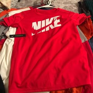 Nike  dri fit t-shirt
